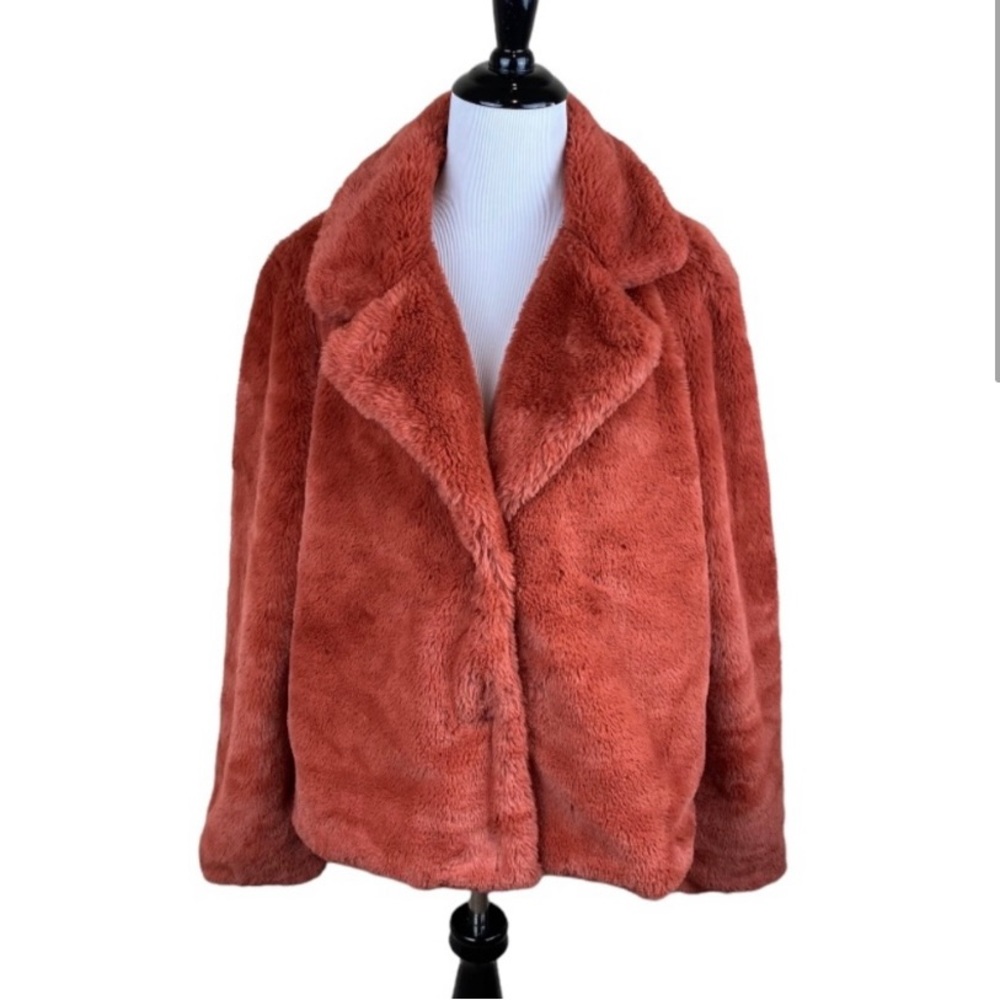 NWT Ashley by 26 International Faux Fur Amber Fire Jacket Coat Barbiecore XL